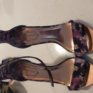 Ted Baker heels missing strap